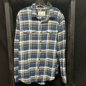 American Eagle- black, white, and blue button Down flannel shirt